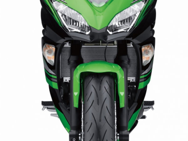 2016 Intermot Motorcycle Show: Kawasaki Unveils Ninja 650