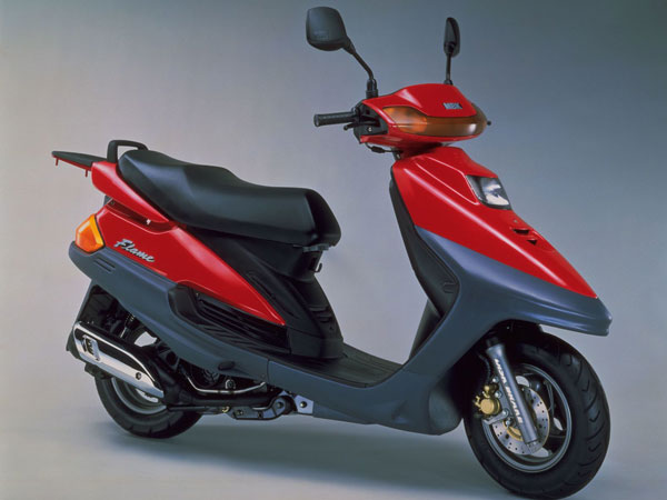 Honda And Yamaha Join Hands To Produce Small-Size Scooter In Japan