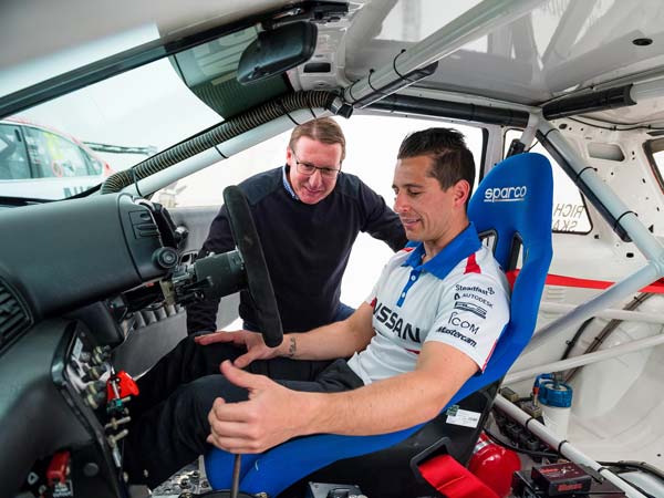 Nissan celebrates 25 years since first Historic Bathurst win