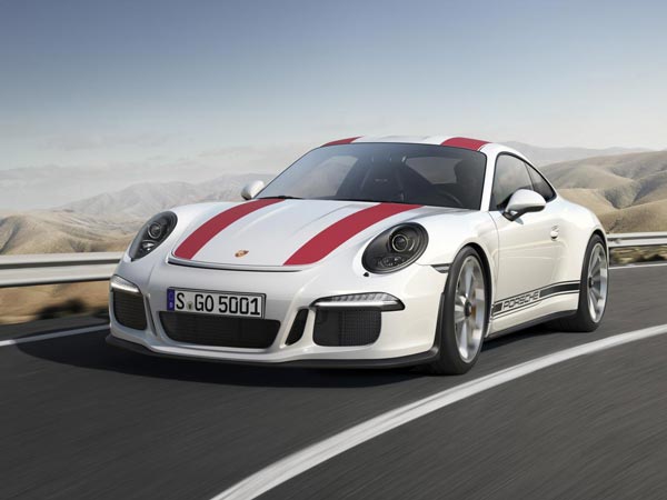 The Next Porsche 911 May Get A Six-Speed Manual