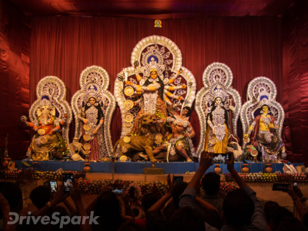 Here #WeGo Exploring The Charms And Delights Of Kolkata On #Durga Puja — Part 1