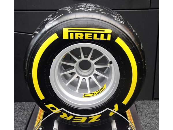 Pirelli 2017 Formula One Tyre Test — Bad Weather Hinders The Test