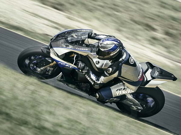 Yamaha 2017 R1M Bookings Open Till Feb 28