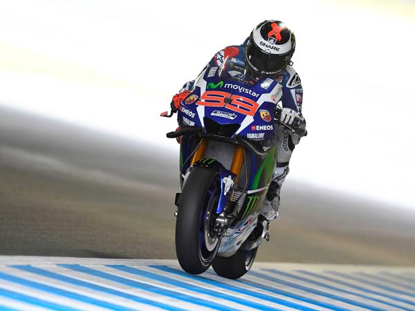 Rossi Steals Pole Position From Marquez At Motegi