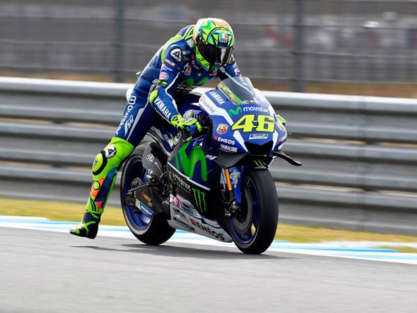 Rossi Steals Pole Position From Marquez At Motegi