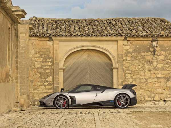 Did Pagani Just Break The Nurburgring Lap Record?