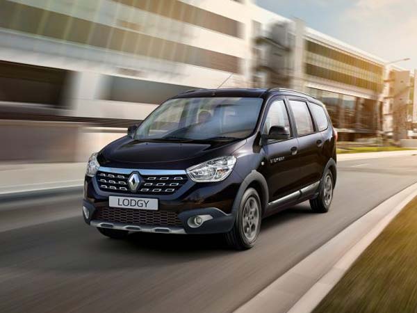 Renault Lodgy RxZ Silently Discontinued In India