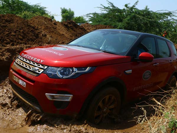 Land Rover Off-Road Drive Experience To Be Held In Kolkata