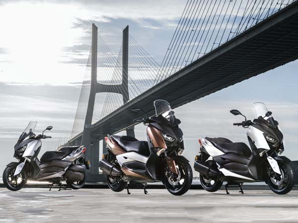 Yamaha Unveils X-300 Maxi Scooter
