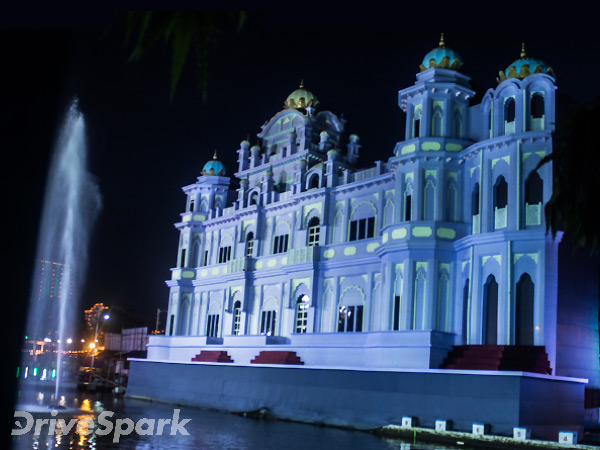 Exploring Kolkata On Durga Puja On A TVS Wego