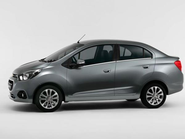 Chevrolet Beat Essentia To Be Launched In March 2017