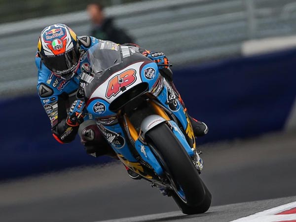 Marquez Gambles In Tricky Qualifying Conditions