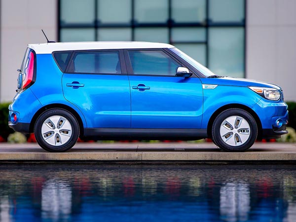 Kia To Deliver 14 Alternative-Fuel Vehicles By 2020