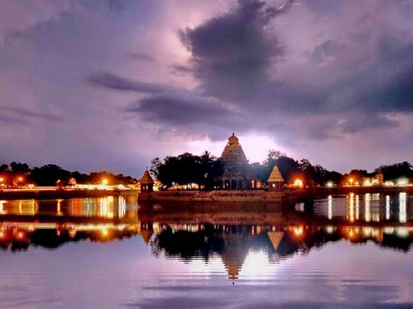 Madurai Prepares Itself For Diwali Celebrations — Bans Auto Rickshaws And Cars