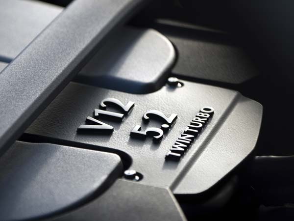 Aston Martin Predicts Double Sales In 2017 In India