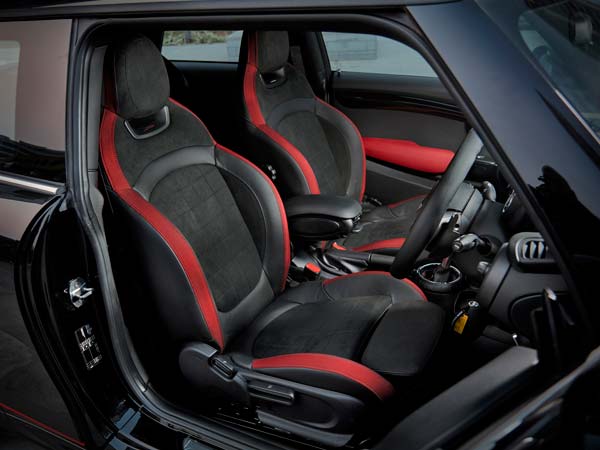 Mini Cooper Carbon Edition Launched Exclusively On Amazon In India