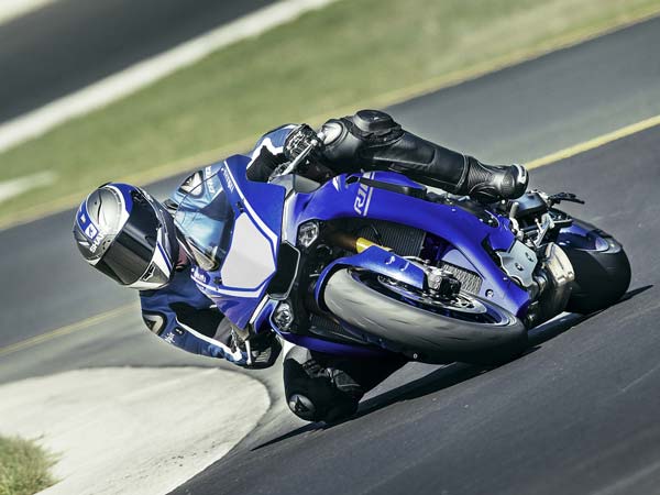 Yamaha YZF-R1 Wins German Design Award