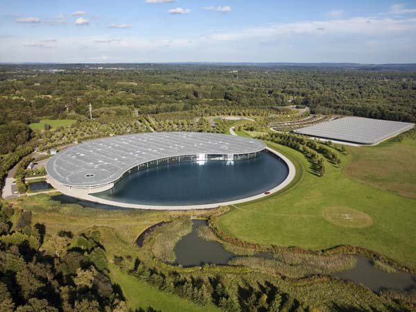 Mysterious McLaren Technology Center Is Mind Blowing