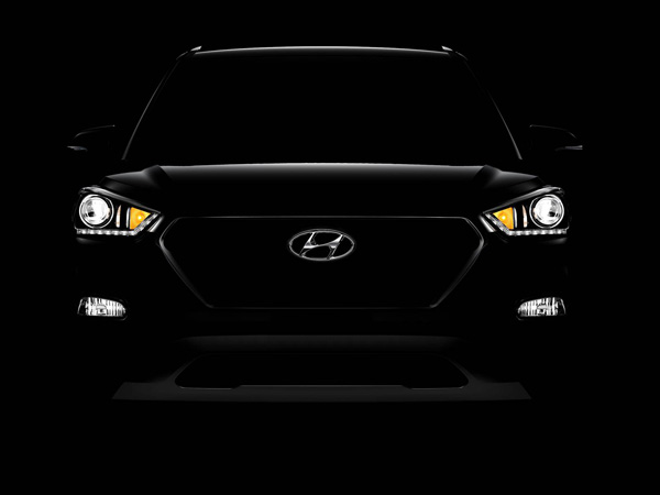 Hyundai Creta Facelift Seen With Connected Grille