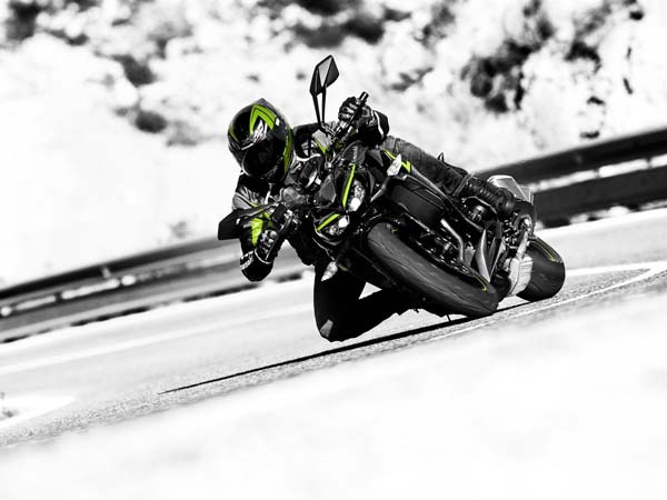 Kawasaki Reveals Z1000 R Edition For 2017