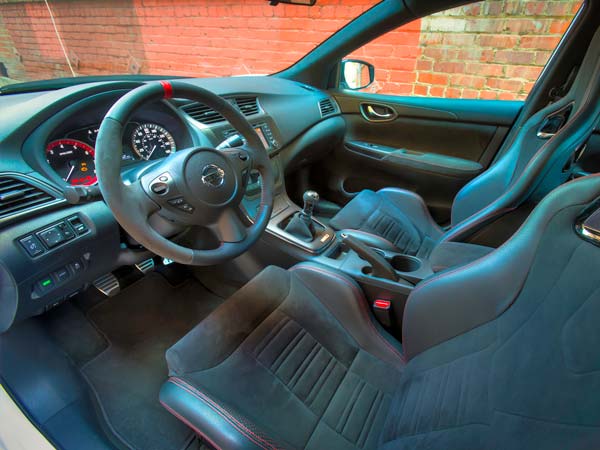 Production-Spec Nissan Sentra NISMO Might Be Revealed In Los Angeles