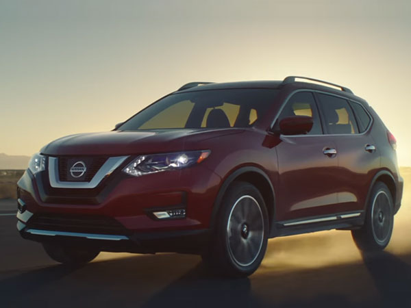 Nissan Rogue Goes To A Galaxy Far Far Away In Crazy Star Wars Ad 