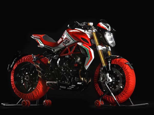 MV Agusta Showcases The Dragster 800 RC Prior To 2016 EICMA Debut