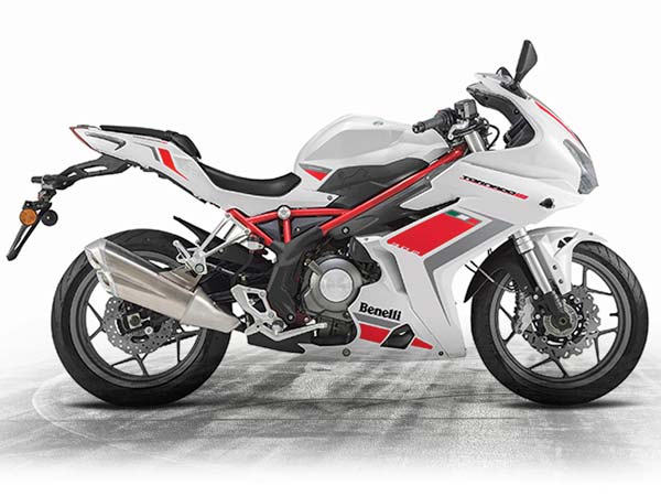 dsk benelli showroom