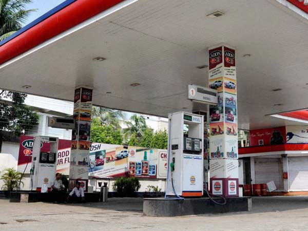 Fuel Station Pumps Diesel Into Petrol Vehicles; Pays The Price For It