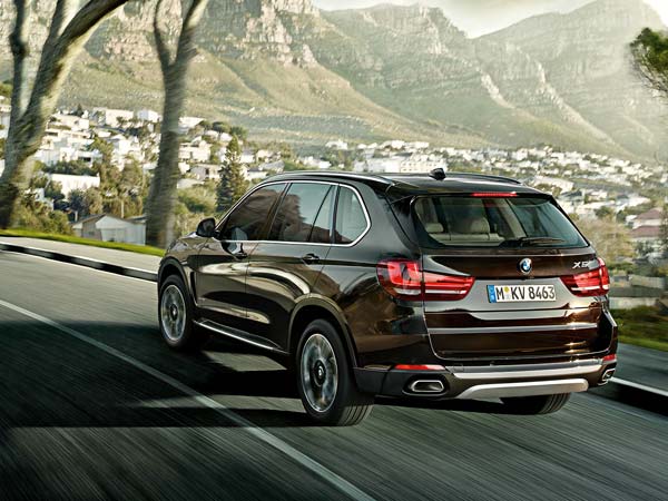 BMW To Launch Petrol Powered X3 & X5 In India