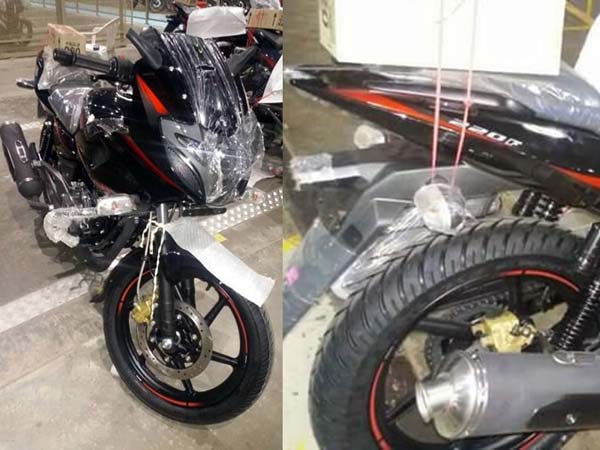 Spotted: 2017 Bajaj Pulsar 220F At A Dealership