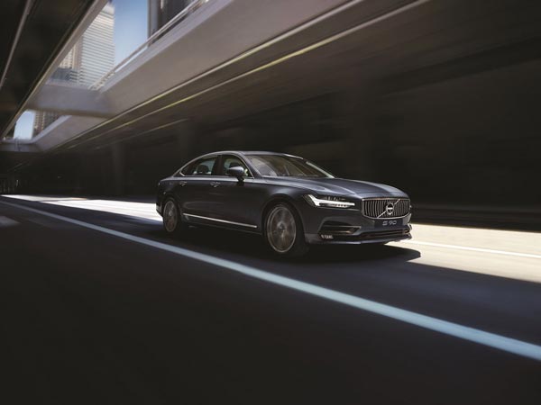 Volvo S90 Excellence Unveiled