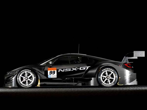 Honda Unveils Manic NSX-GT Racer 