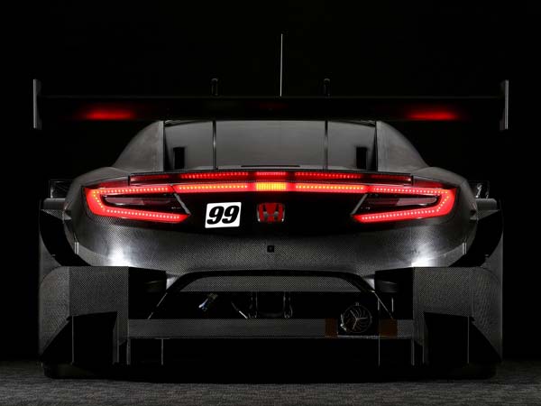 Honda Unveils Manic NSX-GT Racer 