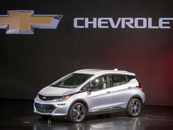 GM Begins Production Of Chevrolet Bolt Electric Car