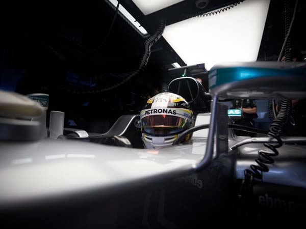 Lewis Hamilton: 