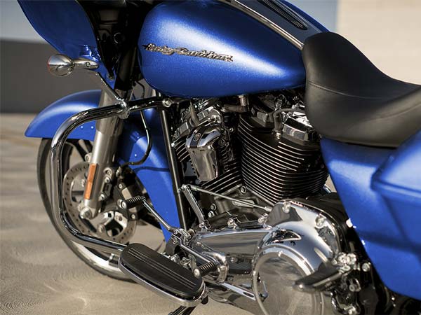 Harley-Davidson Launches The Roadster And Road Glide Special In India