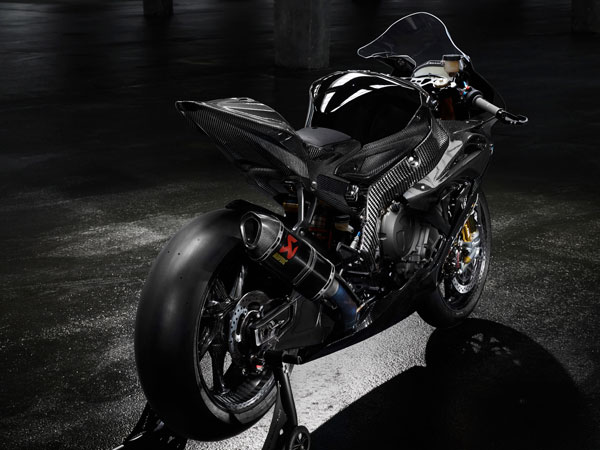 2016 EICMA Motorcycle Show: BMW Surprises Everyone With HP4 Race