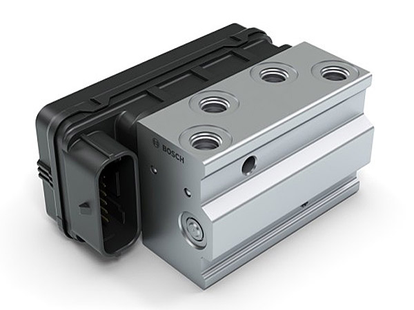 Kawasaki Versys-X 300 Gets Bosch’s New ABS 10