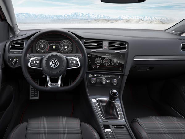 2017 Volkswagen Golf Revealed