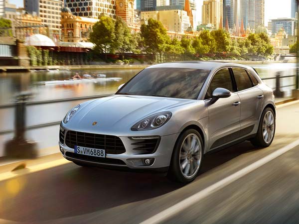 Porsche To Launch Macan R4 In India on November 15, 2016
