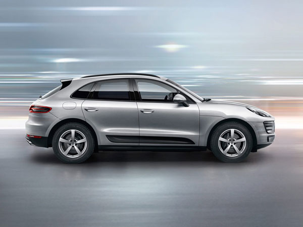 Porsche To Launch Macan R4 In India on November 15, 2016