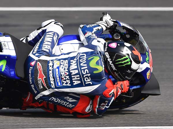 MotoGP Valencia: Marquez Leads Vinales In Third Practice 