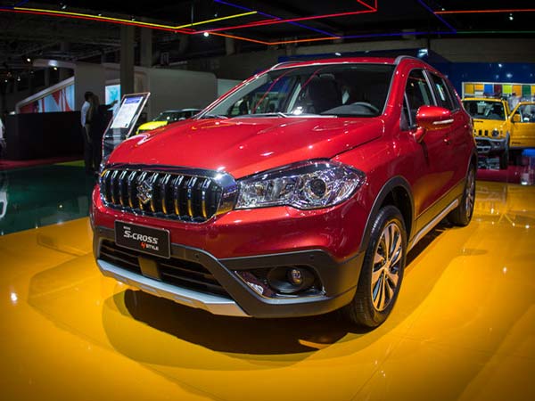 2017 Suzuki S-Cross Facelift Showcased At Sao Paulo Auto Show