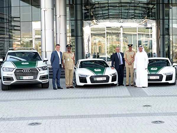 Dubai Police Recruits Audi Supercars To Its Patrol Fleet