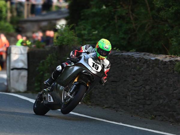 Matt Damon And Liam Neeson To Star In Isle Of Man TT Movie