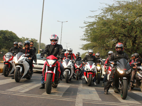 Honda Two Wheelers Joins Delhi Police To Promote Road Safety And Safe Riding Habits