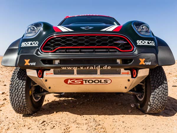 Mini Reveals 2017 JCW Rally Car For Dakar Rally 2017