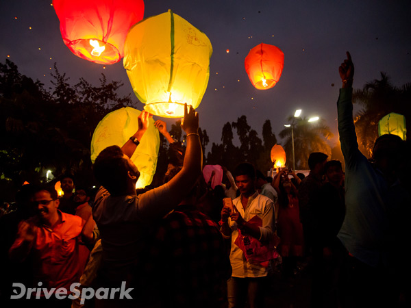Lights And Unbridled Joy As #WeGo Light Up A Few Lives This Diwali In Pune Lights And Unbridled Joy As #WeGo Light Up A Few Lives This Diwali In Pune