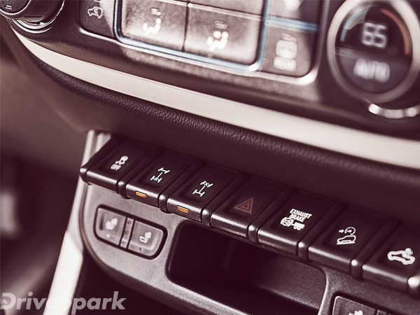 Chevrolet Unveils The Colorado ZR2 At L.A Auto Show